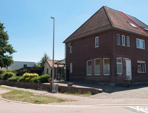                                         Eengezinswoning te koop in Diepenbeek, € 249.000
