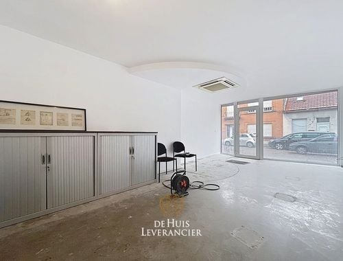                                         Handelsgelijkvloers te koop in Niel, € 169.000
