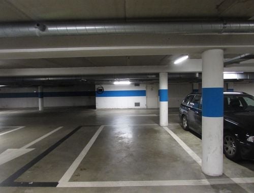                                         Place de stationnement à louer à Turnhout, € 100
