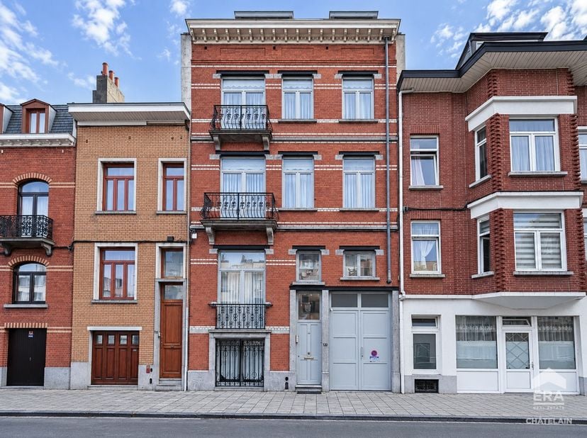 Huis te koop in Rue Achille Detienne 10,
                    1030 Schaarbeek