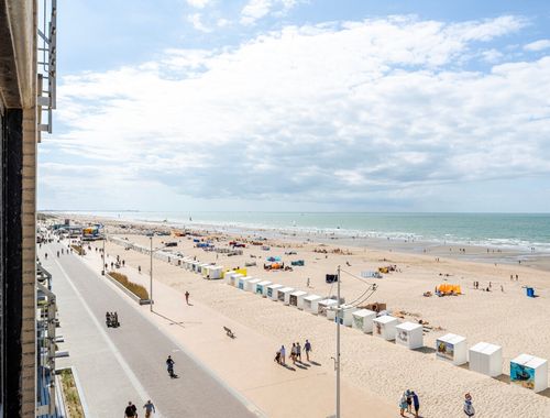                                         Studio met slaaphoek te koop in Sint-Idesbald, € 179.000
