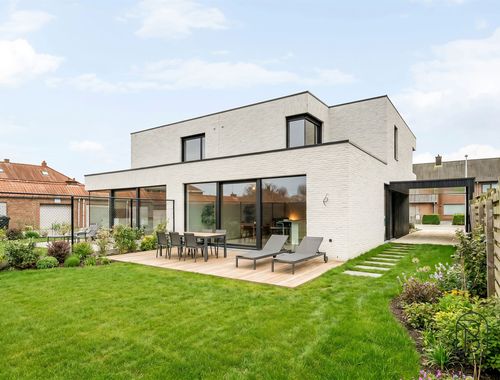                                         Maison à vendre à Harelbeke, € 464.500

