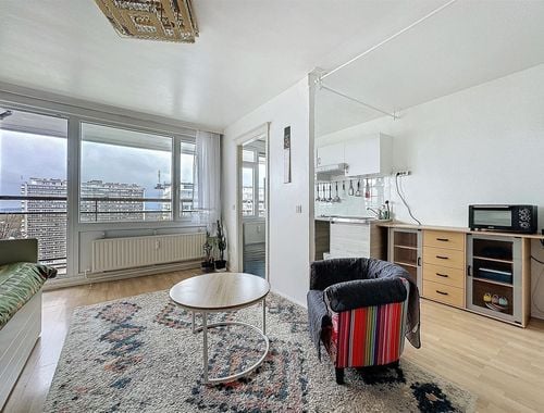                                         Flat à vendre à Jette, € 129.000
