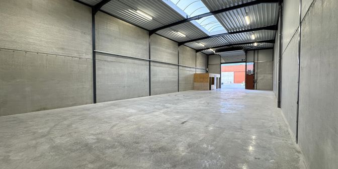 Bedrijfsvastgoed te huur in BISSEGEMSESTRAAT 47 bus A, 8501 Heule