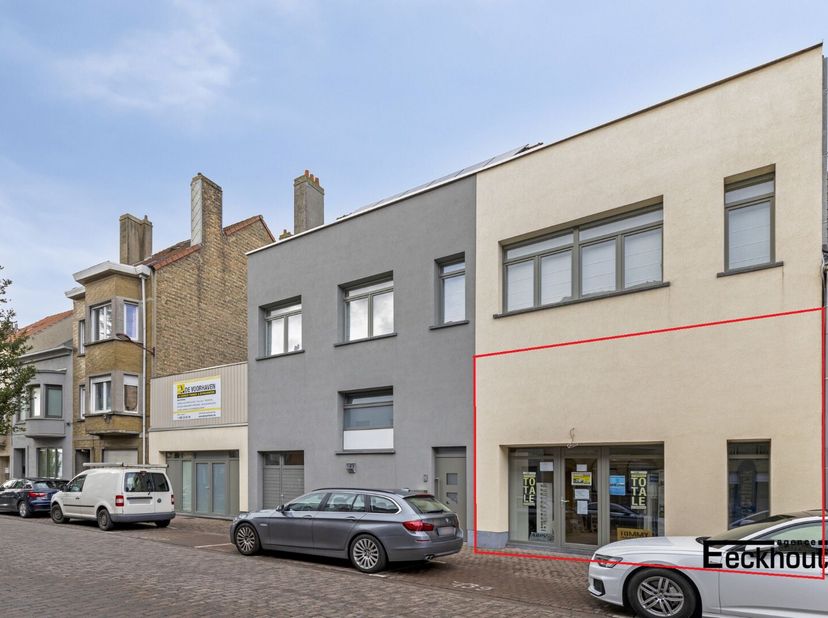Bien professionnel à vendre
                    à 8400 Oostende