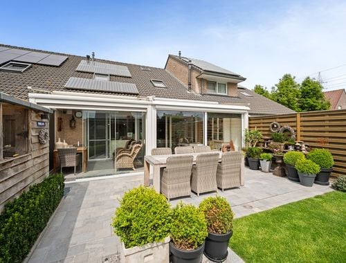                                         Maison à vendre à Roeselare, € 385.000
