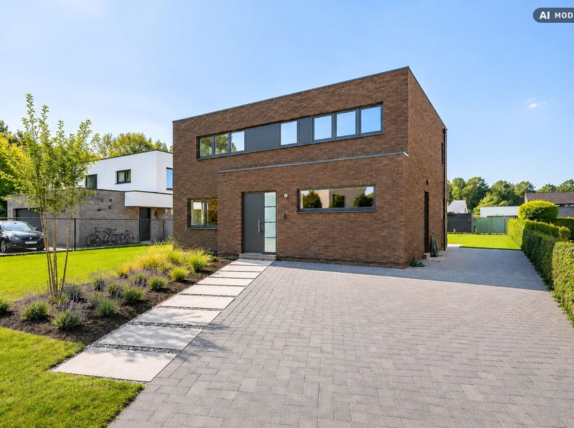 Huis te koop in Stevoortse Kiezel 329,
                    3500 Hasselt