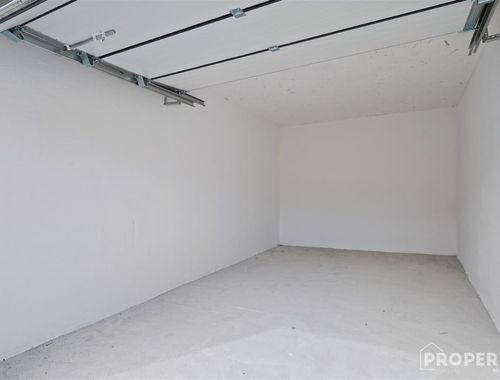                                         Garagebox te koop in Wevelgem, € 27.500
