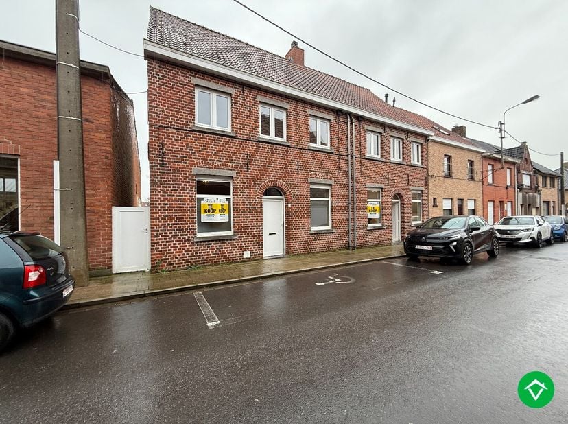 Maison à vendre
                    à 8890 Dadizele