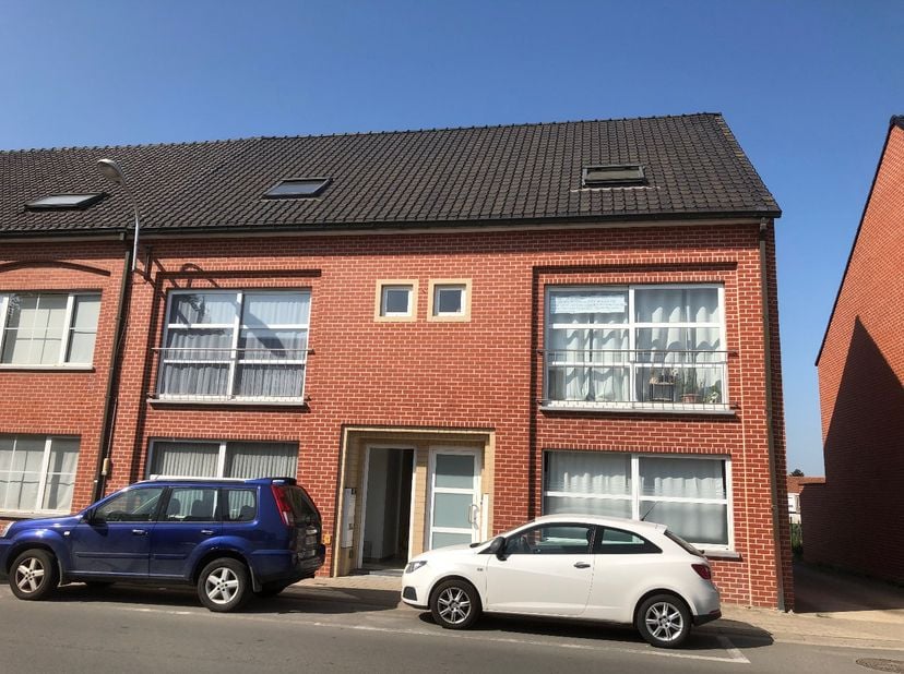 Appartement à louer
                    à 8930 Lauwe