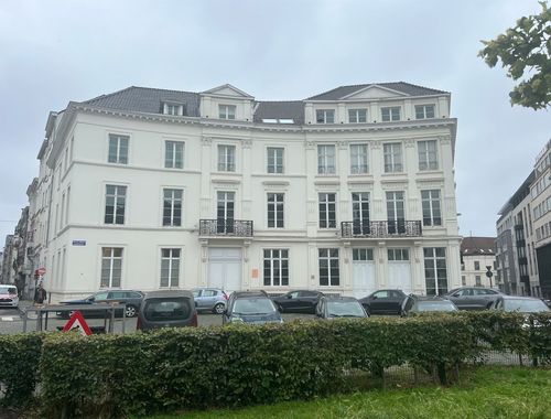                                         Appartement te huur in Brussel, € 2.350
