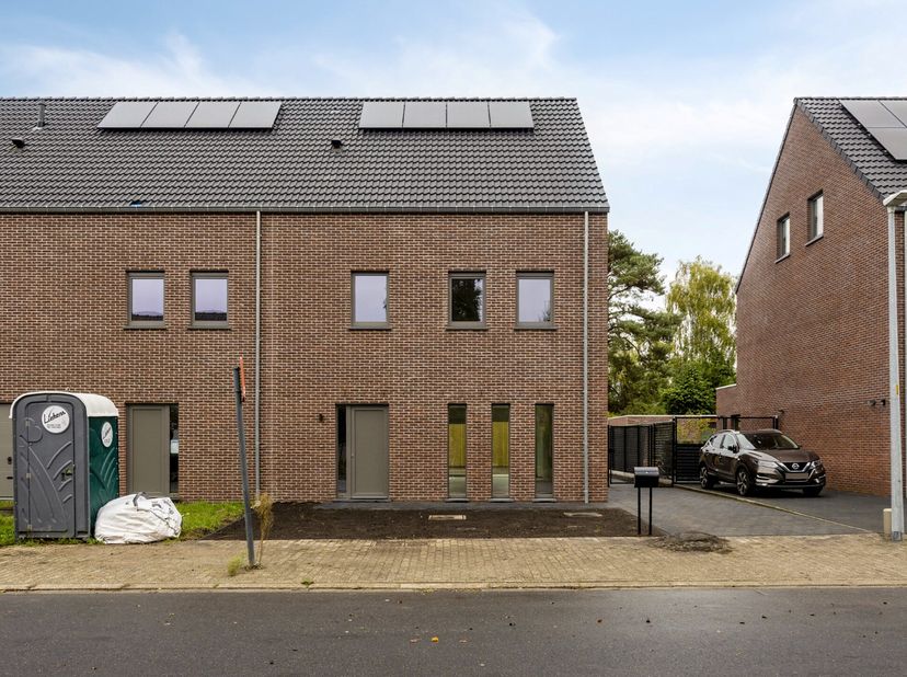 Maison à louer à Begonialaan 5,
                    2400 Mol