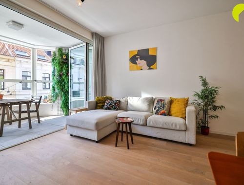                                         Appartement à vendre à Berchem, € 300.000

