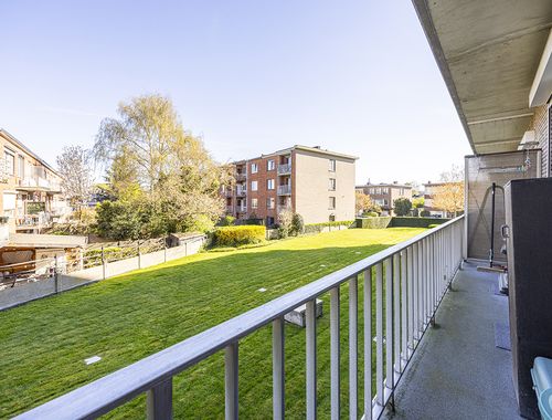                                         Appartement à vendre à Mortsel, € 219.000
