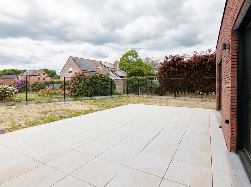Appartement te koop in Grote Baan 325 bus 2,
                    3530 Helchteren