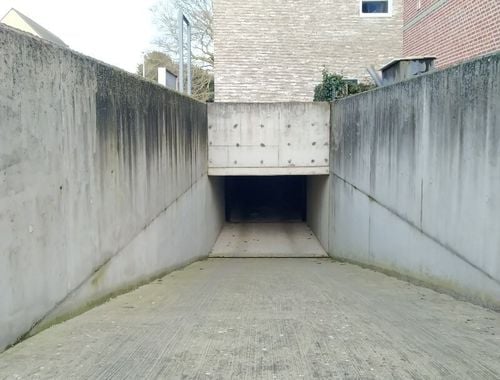                                         Staanplaats te huur in Elewijt, € 85
