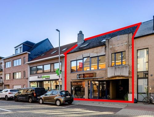                                         Bien commercial à vendre à Mol, € 200.000
