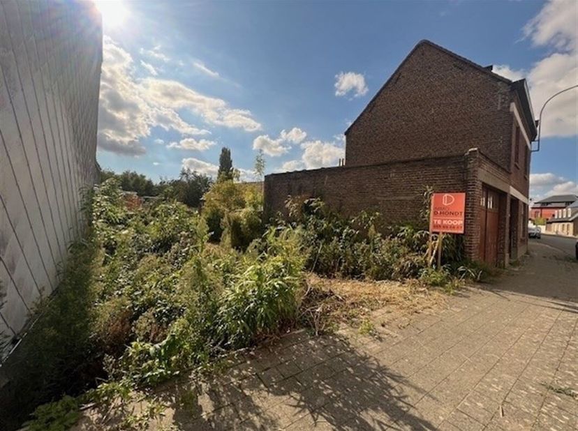 Terrain à vendre
                    à 9700 Oudenaarde