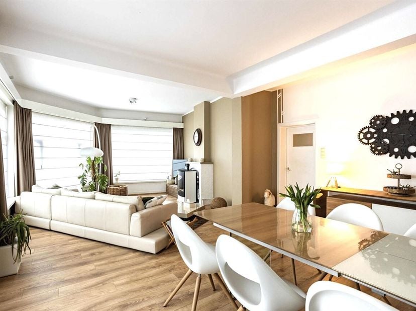 Appartement à vendre
                    à 9600 Renaix