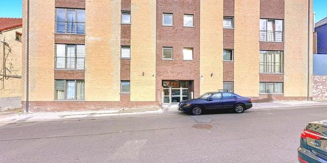 Appartement à louer à Rue dewer 34, 6040 Jumet
