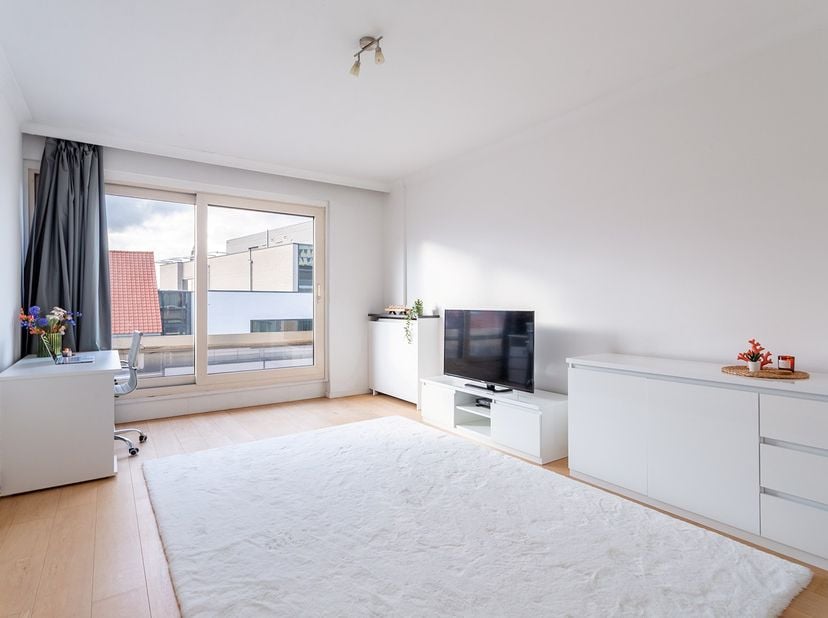 Appartement te koop in Lange Lozanastraat 233 bus 604,
                    2018 Antwerpen