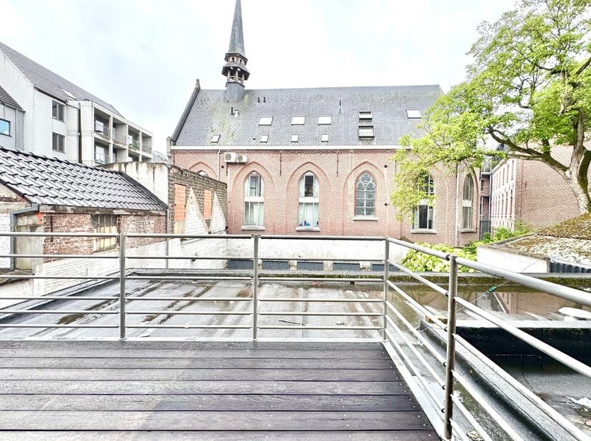 Appartement te huur in Brusselsepoortstraat 156 bus 102,
                    9000 Gent