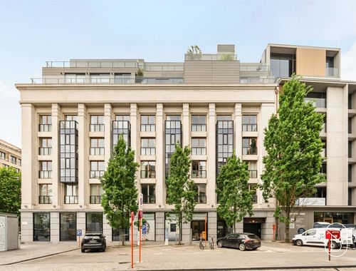                                         Bureaux à vendre à Kortrijk, € 1.099.000

