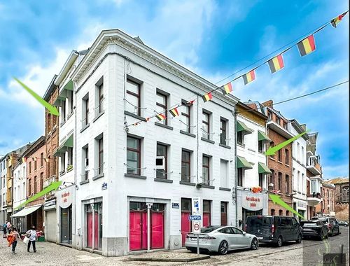                                         Bâtiment commercial à vendre à Binche, € 350.000
