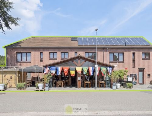                                         Appartementsgebouw te koop in Zolder, € 950.000
