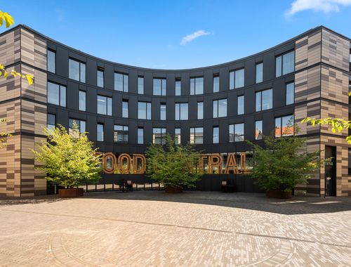                                         Commerce à louer à Leuven, € 5.000

