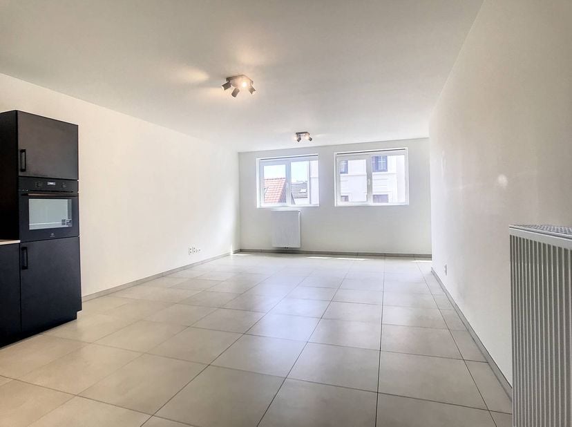 Appartement récent d'une chambre prêt à emménager dans un emplacement central à Anvers. <br />
<br />
Disposition :<br />
- Salon sur carrelage avec c