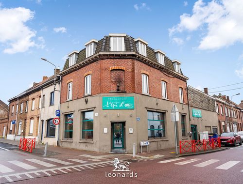                                         Usage mixte à vendre à Herseaux, € 389.000
