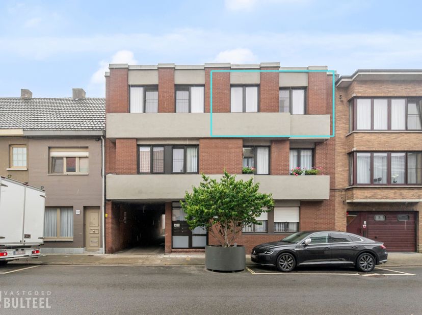 Appartement te koop in Brugsken 135 bus 3,
                    9100 Sint-Niklaas