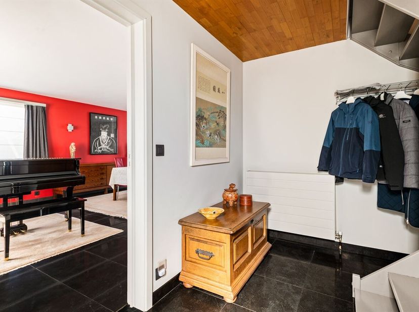 Instapklare, goed onderhouden woning in gegeerde woonwijk 'Krakelaarsveld'<br />
Zeer gunstig gelegen in de gegeerde woonwijk Krakelaarsveld, in een r