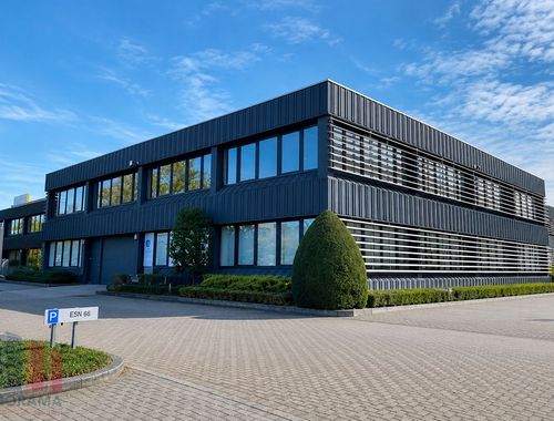                                         Bureaux à louer à Zaventem, € 2.338
