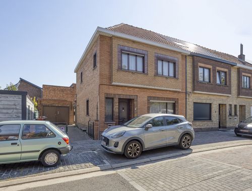                                         Woning te koop in Wetteren, € 279.000
