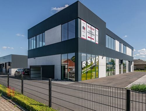                                         Kantoor te koop in Hooglede, € 1.125.000
