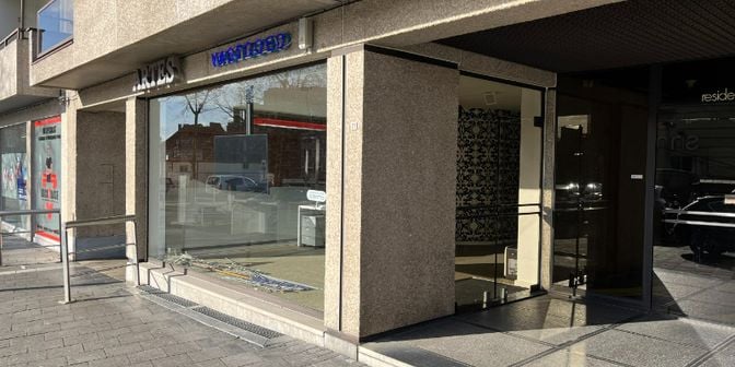 Bien professionnel à vendre à Weg naar As 21 boîte 23, 3600 Genk
