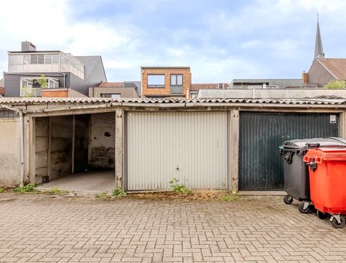                                         Box à vendre à Herentals, € 35.000

