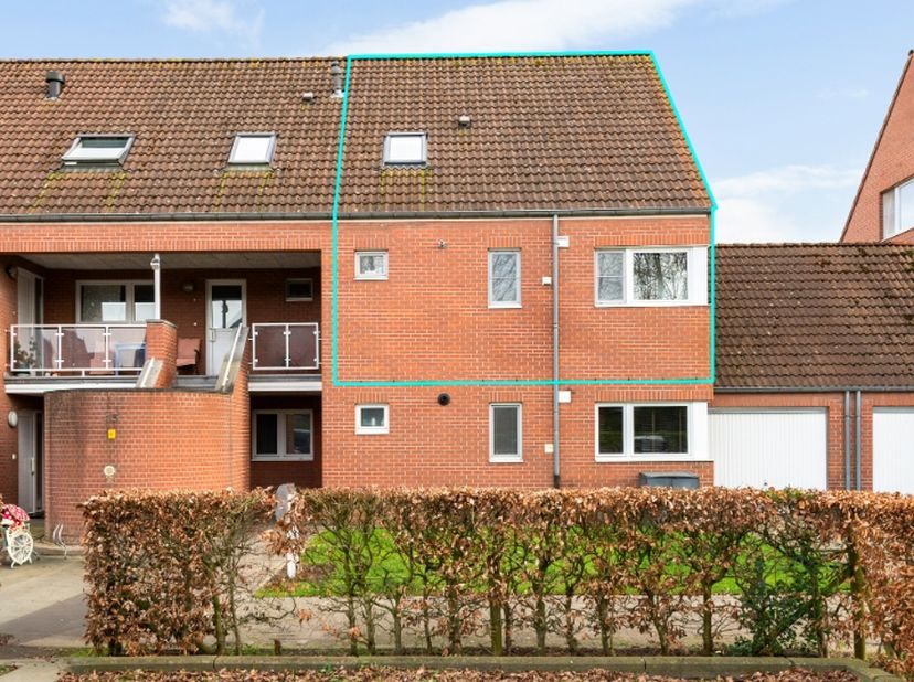 Rustig gelegen appartement aan de Noeverseweg, aan het einde van een doodlopende verkaveling, er is enkel plaatselijk verkeer.&amp;nbsp; &amp;nbsp;Dit eigendo
