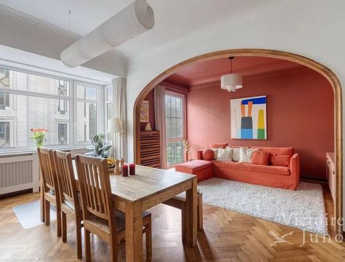                                         Appartement à louer à Etterbeek, € 1.965
