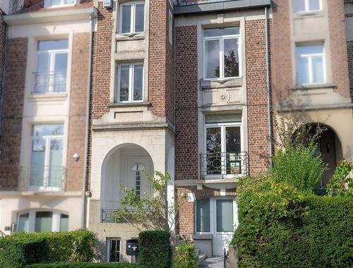                                         Maison à vendre à Uccle, € 750.000
