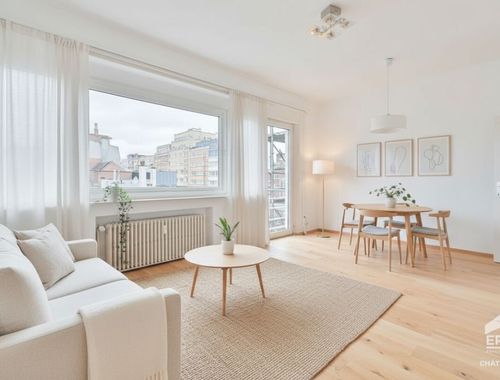                                         Appartement te koop in Elsene, € 295.000
