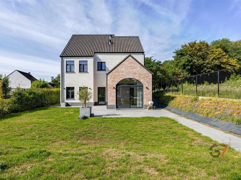 Huis te koop in Roth 2,
                    3210 Lubbeek