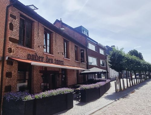                                         Handelszaak te huur in Mol, € 2.113
