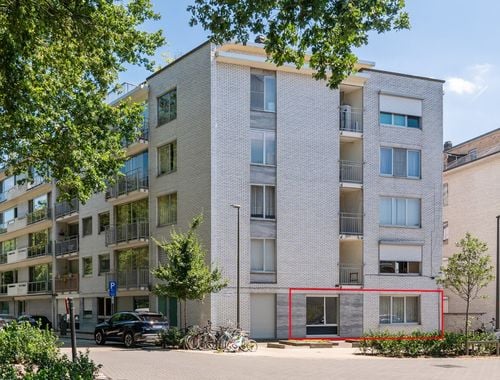                                         Appartement à vendre à Deurne, € 217.500
