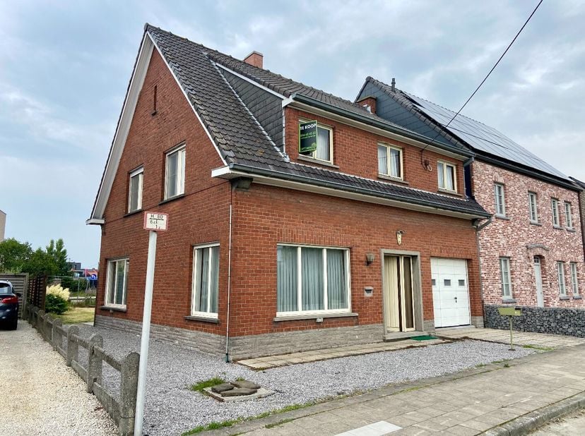 Maison à vendre
                    à 8793 Sint-Eloois-Vijve
