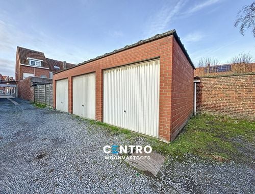                                         Garage à louer à Roeselare, € 65
