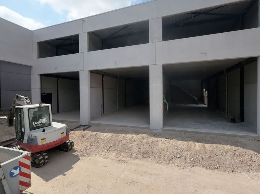 Te Heernisse, het bedrijventerrein van Diksmuide, herrijst binnenkort Bedrijvenpark 'TIMELESS', gelegen tussen de Nijverheidstraat en Diamantstraat.<b