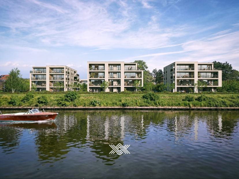 Dit éénslaapkamerappartement met een oppervlakte van 78 m² is gelegen op het gelijkvloers verdiep van gebouw A. Het appartement beschikt over een inko